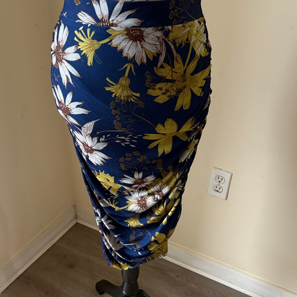 VFemage women floral formal skirt size 12.